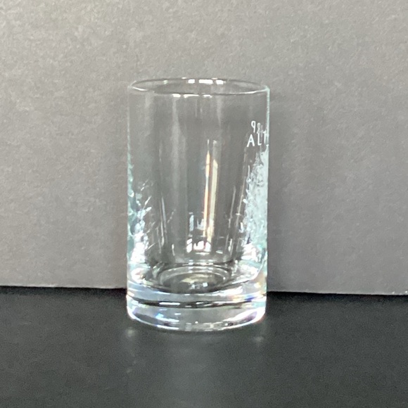 Althorp Charles Spencer 9th Earl Coat Of Arms Souvenir Shot Glass - Picture 9 of 13